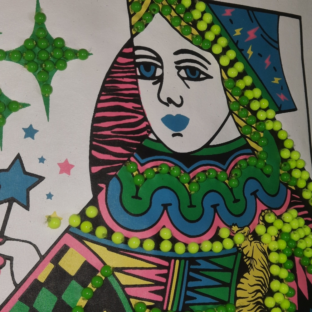 QUEEN OF SPARKLES Sweatshirt Beaded Queen Of Diamonds Card Logo Bright Green XL - Picture 7 of 11